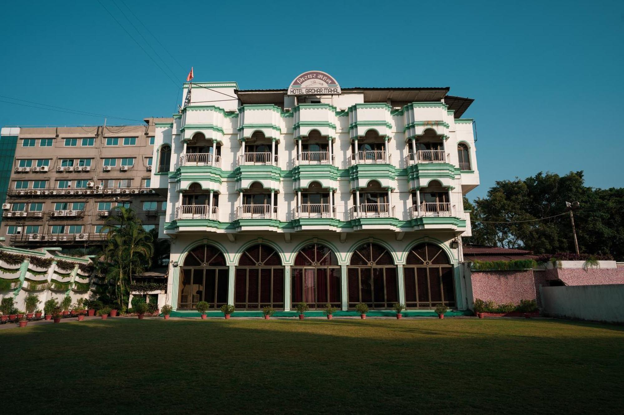 Guest house Girdhar Mahal Indore